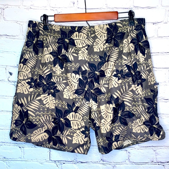 Newport Blue Gray Floral Swim Trunks Size Medium - Picture 1 of 16
